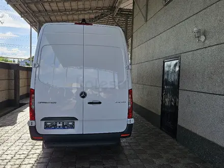 Mercedes-Benz Sprinter 2019 года за 18 400 000 тг. в Алматы – фото 4