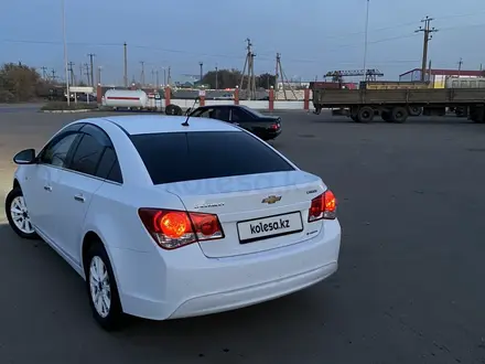 Chevrolet Cruze 2013 года за 4 000 000 тг. в Костанай – фото 3