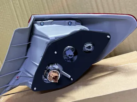 Фонари задние Камри 50 американец LE/SE за 36 500 тг. в Актобе – фото 3