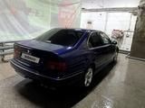 BMW 528 1998 годаүшін2 900 000 тг. в Караганда – фото 2