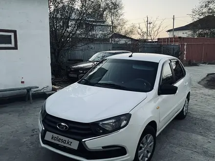 ВАЗ (Lada) Granta 2190 2021 года за 4 540 000 тг. в Алматы