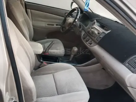 Toyota Camry 2002 года за 3 700 000 тг. в Жанаозен – фото 17
