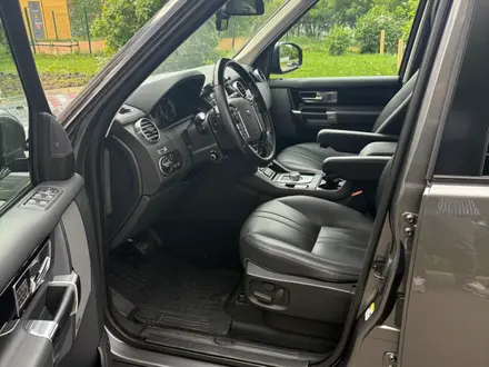Land Rover Discovery 2015 года за 17 200 000 тг. в Алматы – фото 6