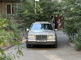 Mercedes-Benz E 220 1993 года за 2 000 000 тг. в Тараз – фото 3
