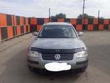 Volkswagen Passat 2004 годаүшін3 300 000 тг. в Уральск