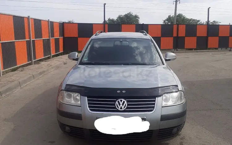 Volkswagen Passat 2004 года за 3 400 000 тг. в Уральск