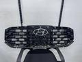 Решетка радиатора Hyundai Santa Fe 2021-2024 (NEW ORIGINAL) за 10 000 тг. в Алматы