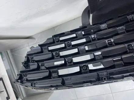 Решетка радиатора Hyundai Santa Fe 2021-2024 (NEW ORIGINAL) за 10 000 тг. в Алматы – фото 15