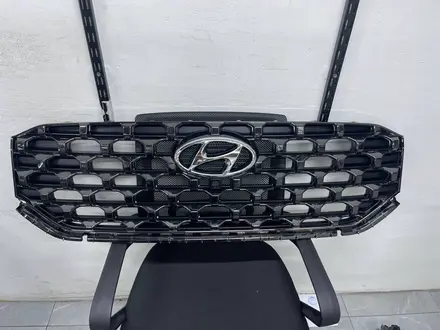 Решетка радиатора Hyundai Santa Fe 2021-2024 (NEW ORIGINAL) за 10 000 тг. в Алматы – фото 2