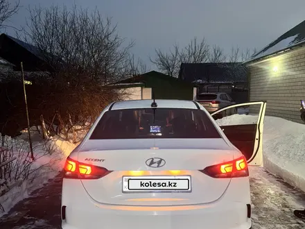 Hyundai Accent 2021 года за 5 500 000 тг. в Астана – фото 4