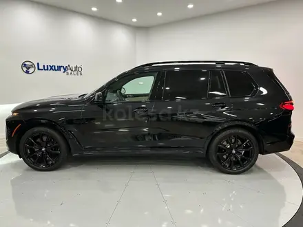 BMW X7 2022 года за 47 000 000 тг. в Алматы – фото 4