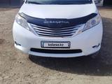 Toyota Sienna 2011 года за 10 500 000 тг. в Атырау