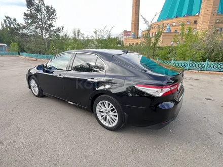 Toyota Camry 2019 года за 12 000 000 тг. в Павлодар – фото 3