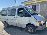 Ford Transit 2000 года за 1 000 000 тг. в Каскелен