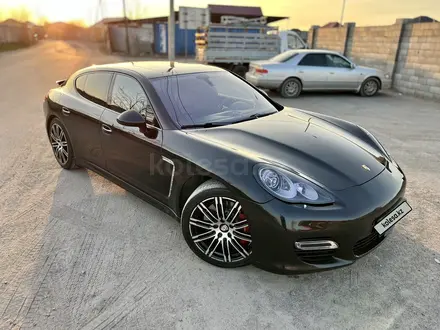 Porsche Panamera 2011 года за 22 000 000 тг. в Алматы – фото 27