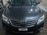 Toyota Camry 2011 года за 5 500 000 тг. в Атырау – фото 2