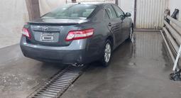 Toyota Camry 2011 года за 5 500 000 тг. в Атырау – фото 3