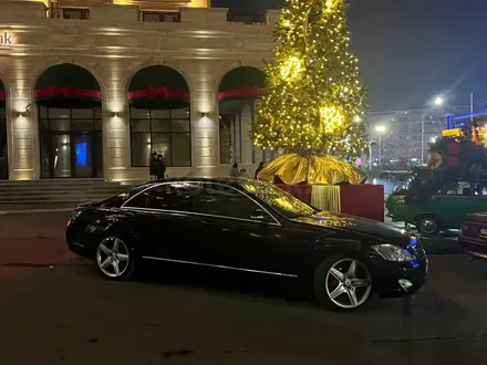 Mercedes-Benz S 350 2008 года за 9 000 000 тг. в Актау – фото 2