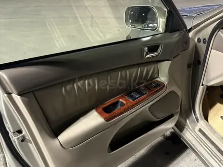 Toyota Camry 2005 года за 4 000 000 тг. в Актобе – фото 8