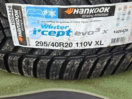 255-45-20 перед и зад 295-40-20 Hankook Winter Icept Evo3 W330 за 187 500 тг. в Алматы – фото 2