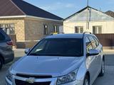 Chevrolet Cruze 2013 года за 5 200 000 тг. в Атырау – фото 3