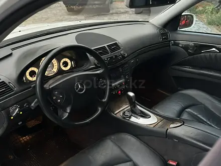 Mercedes-Benz E 500 2004 года за 7 500 000 тг. в Алматы – фото 14