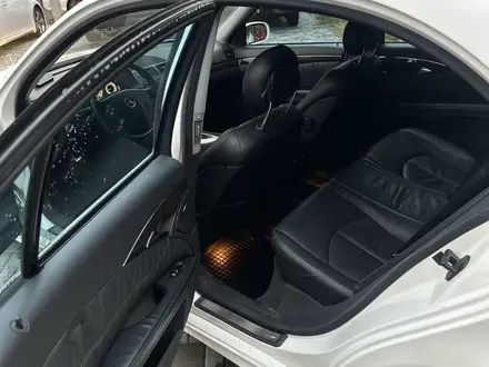 Mercedes-Benz E 500 2004 года за 7 500 000 тг. в Алматы – фото 17
