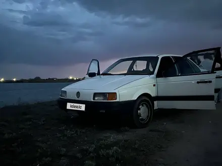 Volkswagen Passat 1989 года за 500 000 тг. в Караганда – фото 2