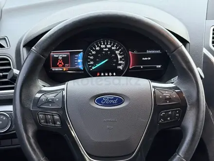Ford Explorer 2017 года за 11 800 000 тг. в Алматы – фото 23
