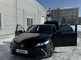 Toyota Camry 2021 года за 19 500 000 тг. в Петропавловск