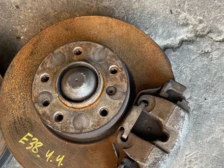 Передняя ступица BMW Е38 за 70 707 тг. в Шымкент – фото 2