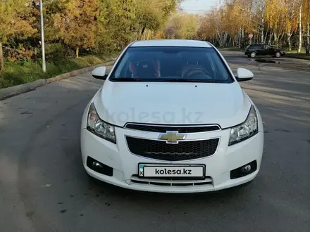 Chevrolet Cruze 2012 года за 4 300 000 тг. в Алматы – фото 2