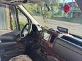 Mercedes-Benz Sprinter 2010 года за 16 000 000 тг. в Астана