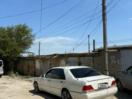 Mercedes-Benz S 320 1994 года за 2 000 000 тг. в Атырау