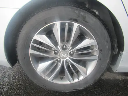 Hyundai Grandeur 2014 года за 5 904 000 тг. в Шымкент – фото 16