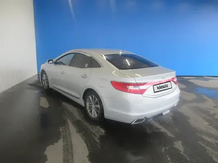 Hyundai Grandeur 2014 года за 5 904 000 тг. в Шымкент – фото 4