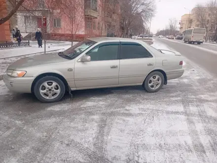 Toyota Camry Gracia 1998 года за 3 000 000 тг. в Семей – фото 3