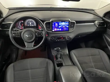 Kia Sorento 2015 года за 10 540 000 тг. в Актобе – фото 11