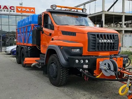 Урал  Всесезонная комбинированная дорожная машина (КДМ) УРАЛ NEXT 2022 года за 48 000 000 тг. в Атырау – фото 2