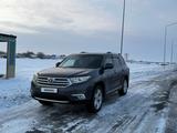 Toyota Highlander 2012 годаүшін13 000 000 тг. в Алматы