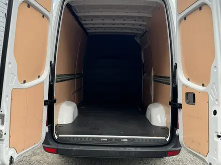 Mercedes-Benz Sprinter 2018 года за 16 000 000 тг. в Алматы – фото 10