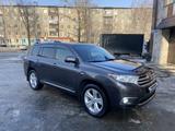 Toyota Highlander 2012 года за 14 000 000 тг. в Усть-Каменогорск – фото 3