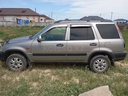 Honda CR-V 1997 года за 2 600 000 тг. в Семей – фото 8