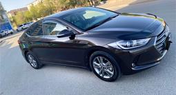 Hyundai Elantra 2018 годаfor8 100 000 тг. в Атырау