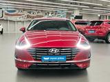 Hyundai Sonata 2023 года за 12 890 000 тг. в Алматы – фото 2