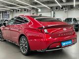 Hyundai Sonata 2023 года за 12 890 000 тг. в Алматы – фото 4