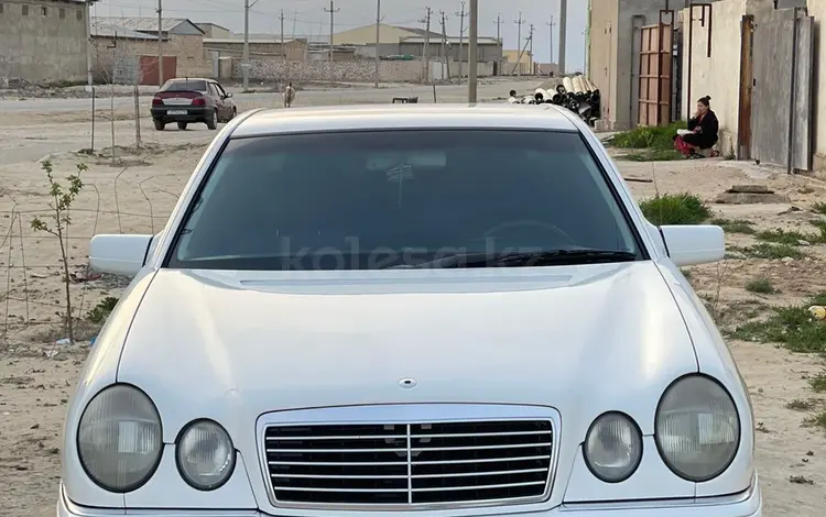 Mercedes-Benz E 320 1998 годаүшін3 650 000 тг. в Актау