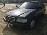 Mercedes-Benz C 180 1994 года за 450 000 тг. в Хромтау
