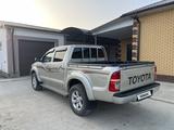 Toyota Hilux 2013 года за 7 500 000 тг. в Атырау – фото 2