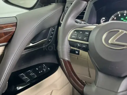 Lexus LX 570 2016 года за 34 490 000 тг. в Астана – фото 17